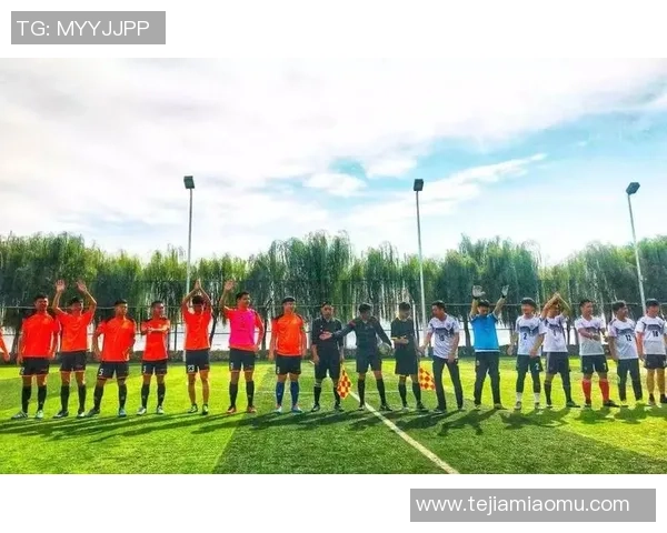 武汉足球队心理素质提升之路:热议背后的变革与挑战 武汉足球队心理素质提升之路:热议背后的变革与挑战